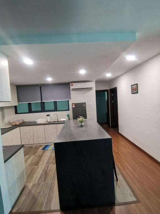 teo resident 2 vivacity jazz suite 4 Kuching Exterior foto