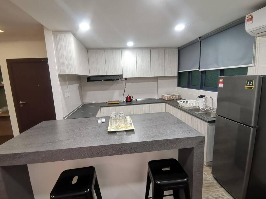 teo resident 2 vivacity jazz suite 4 Kuching Exterior foto